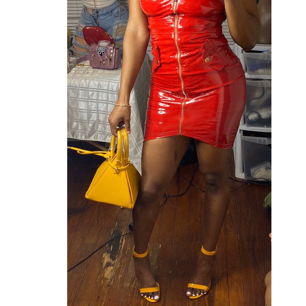 Pyramid Handbag - Shoulder Straps Included!